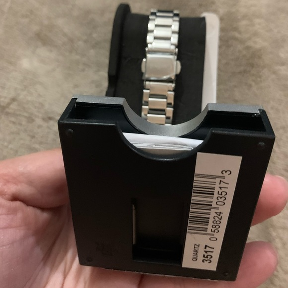 Authentic Cardinal Sun-ergy Watch - Picture 4 of 9